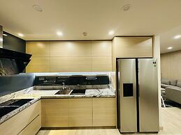 Gold Coast Apartment