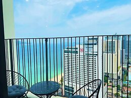 Gold Coast Apartment