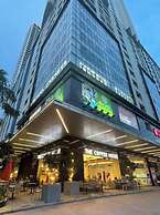 Gold Coast Apartment