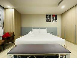 Gold Coast Apartment