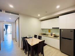 Gold Coast Apartment