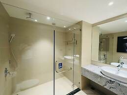 Gold Coast Apartment