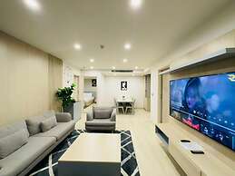 Gold Coast Apartment