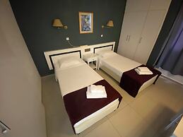 Boronia Hotel Apartments