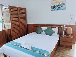 Sea-breeze homestay