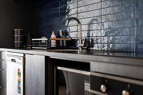 City Centre Apartment on Hanover - Studio 1