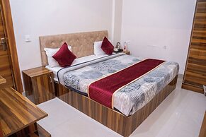 SR GUEST HOUSE