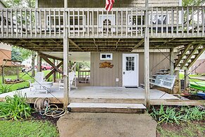 Private Boat Dock: Waterfront Lake Murray Haven