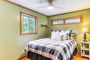 Private Boat Dock: Waterfront Lake Murray Haven