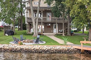 Private Boat Dock: Waterfront Lake Murray Haven