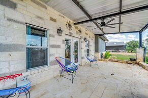Countryside Texas Home w/ Fire Pit!