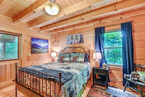 Serene Cabin < 1 Mi to Fairy Stone State Park!