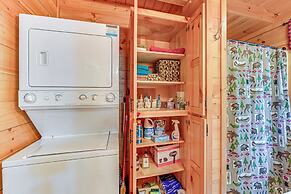 Serene Cabin < 1 Mi to Fairy Stone State Park!