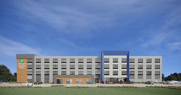 Holiday Inn Express And Suites Cushing by IHG