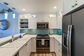 Maui Kamaole, #i215 2 Bedroom Condo by RedAwning