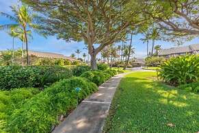 Maui Kamaole, #i215 2 Bedroom Condo by RedAwning