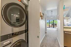Maui Kamaole, #i215 2 Bedroom Condo by RedAwning