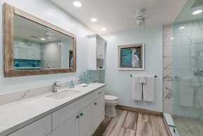 Maui Kamaole, #i215 2 Bedroom Condo by RedAwning