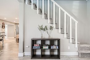 Golden Gate Getaway 4 Bedroom Home by RedAwning