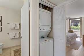 Hale Kamaole, #215 1 Bedroom Condo by RedAwning