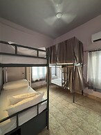 Dormtales Varanasi - Homely Hostel