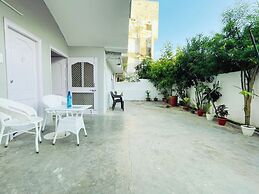 Dormtales Varanasi - Homely Hostel