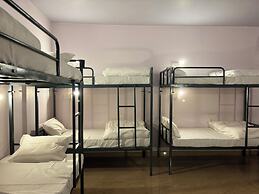 Dormtales Varanasi - Homely Hostel