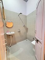 Dormtales Varanasi - Homely Hostel