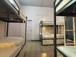 Dormtales Varanasi - Homely Hostel