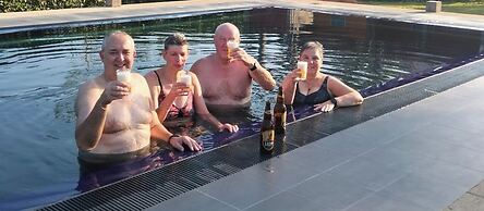 Tiara Elephant Lodge