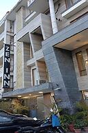 Zen Inn Luxury Hotel