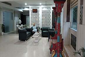 Zen Inn Luxury Hotel