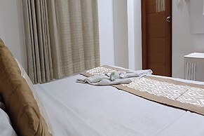 Zen Inn Luxury Hotel