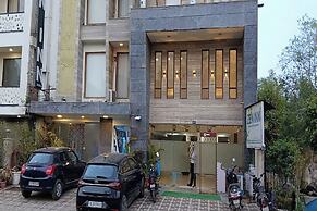 Zen Inn Luxury Hotel