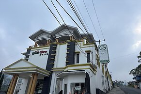 Green Hero Darajat Hotel