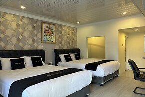 Green Hero Darajat Hotel