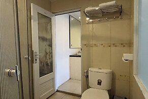 Green Hero Darajat Hotel