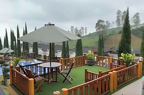 Green Hero Darajat Hotel