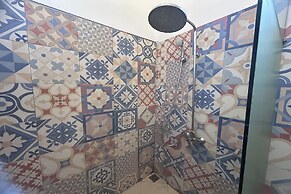 Niwa Canting By Zuzu