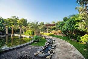 Niwa Canting By Zuzu