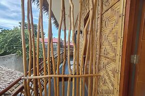 Intoy's Place Panglao near Beach