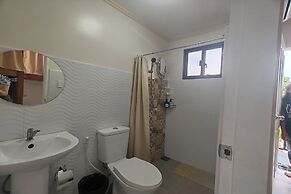 Intoy's Place Panglao near Beach