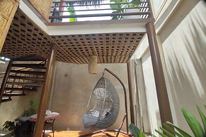 Intoy's Place Panglao near Beach