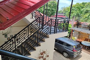 Intoy's Place Panglao near Beach