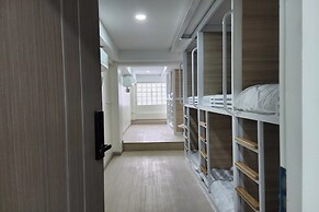 Reezq Hostel