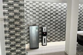 TOS Guest House By Zuzu