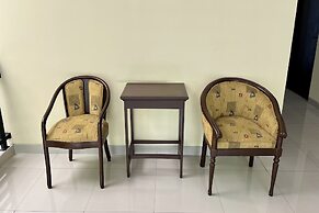 TOS Guest House By Zuzu