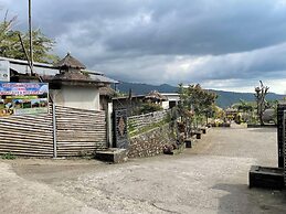 Villa Bambu Rinjani & Restaurant