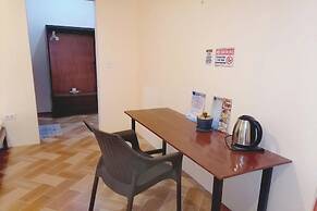 Avila's Hostel Moalboal near Beach