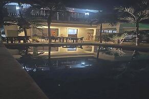 Avila's Hostel Moalboal near Beach